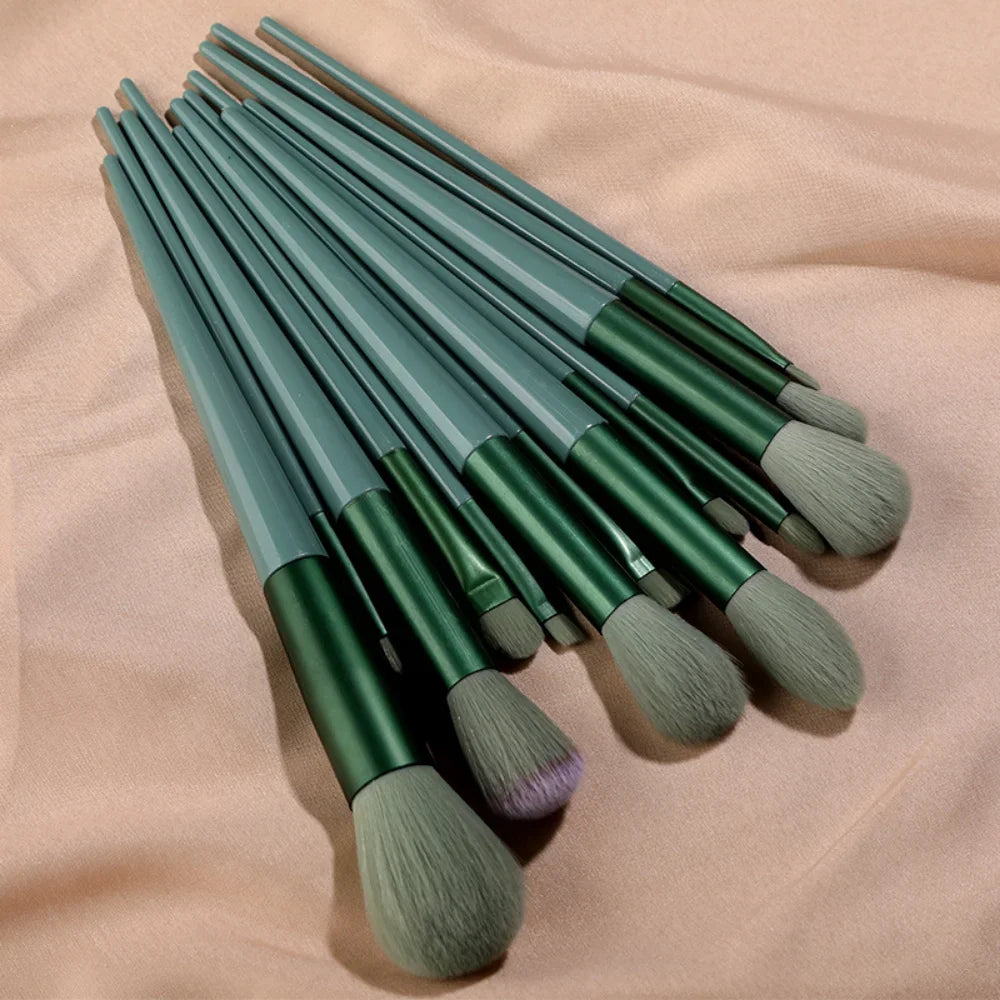 13PCS Soft Fluffy Makeup Brush Set